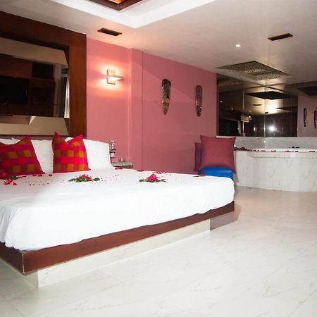 Hotel Aladdin Caracas Exterior foto